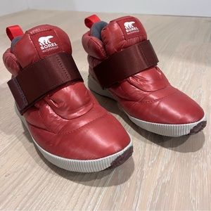 SOREL Out N About Women's Red Dahlia Waterproof Puffer High Top Sneaker Boots 8
